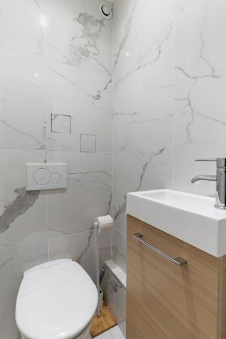 Grands Boulevards 22 : Appartement Cosy 1Br-4P Párizs Kültér fotó